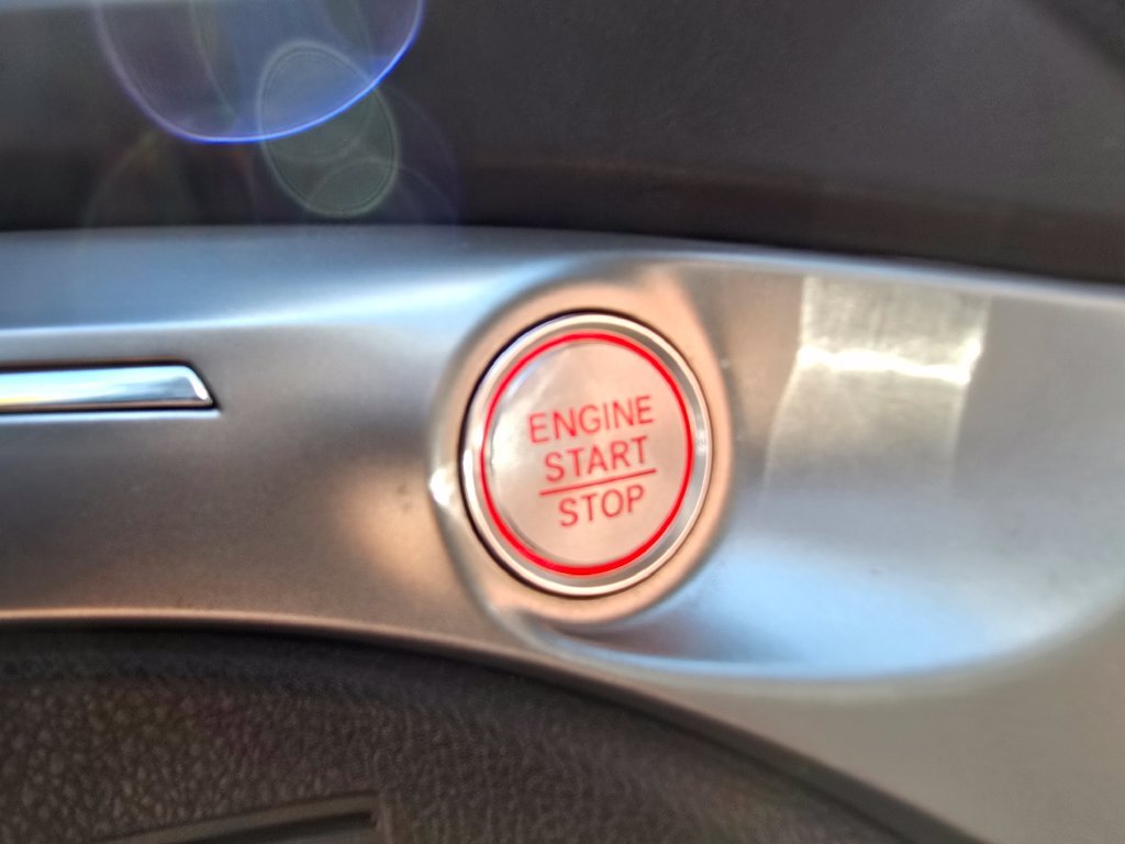 Used 2020  Acura Premium Package image 34