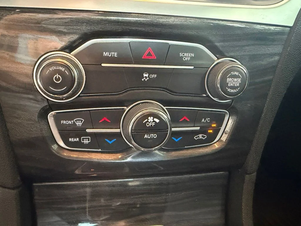 Used 2019 Gray Chrysler Touring image 44