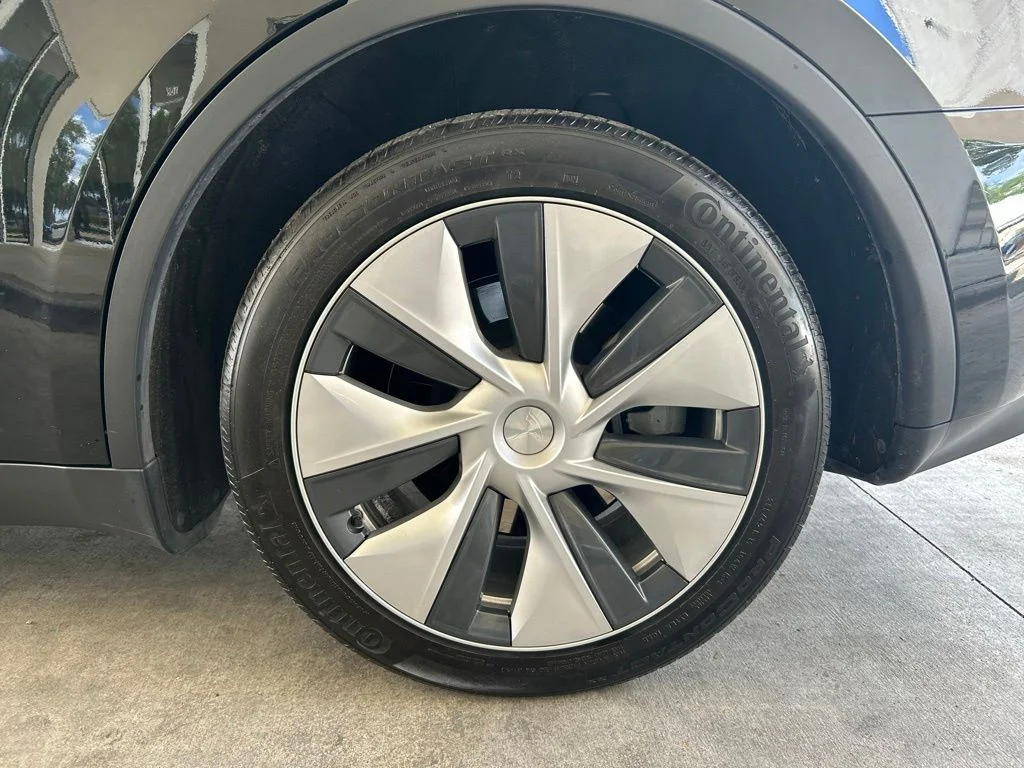 Used 2024 Black Tesla Long Range image 15