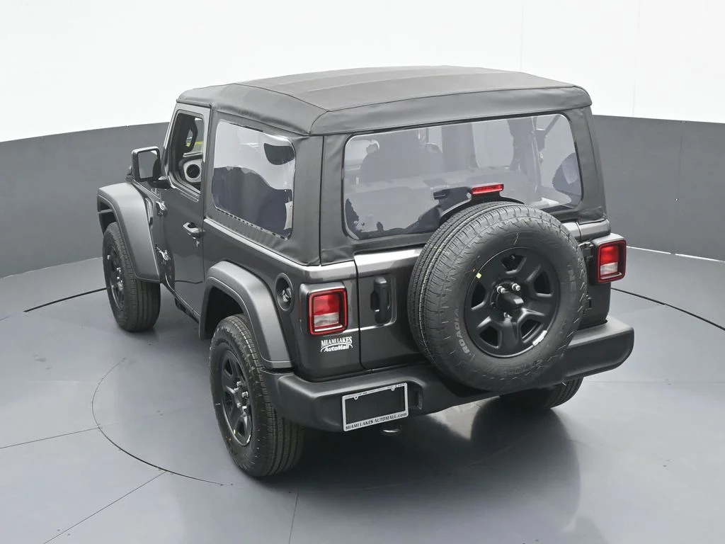 New 2026 Granite Crystal Metallic Clear-Coat Exterior Paint Jeep Sport image 37