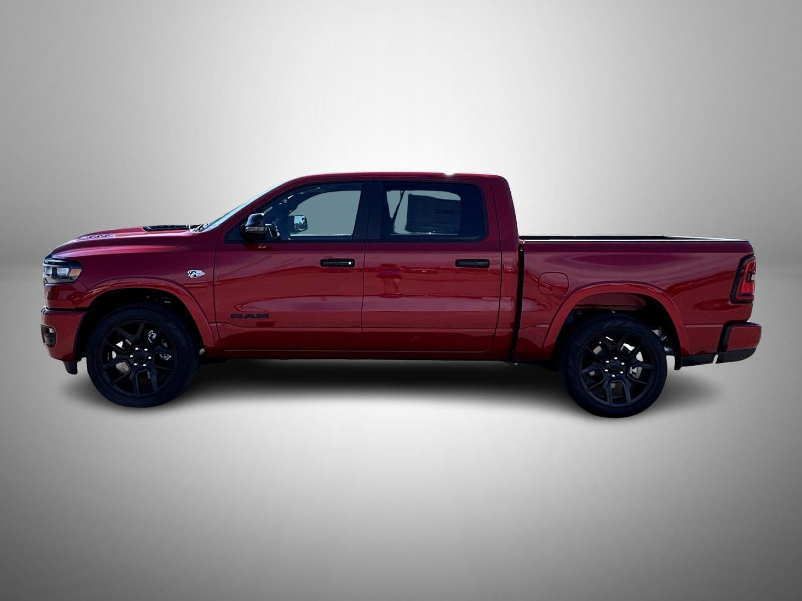 New 2026 Molten Red Pearl-Coat Exterior Paint RAM Laramie image 8