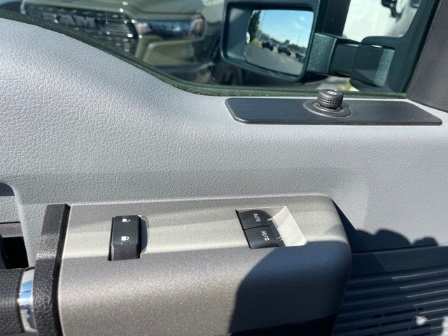 Used 2015  Ford XLT image 12