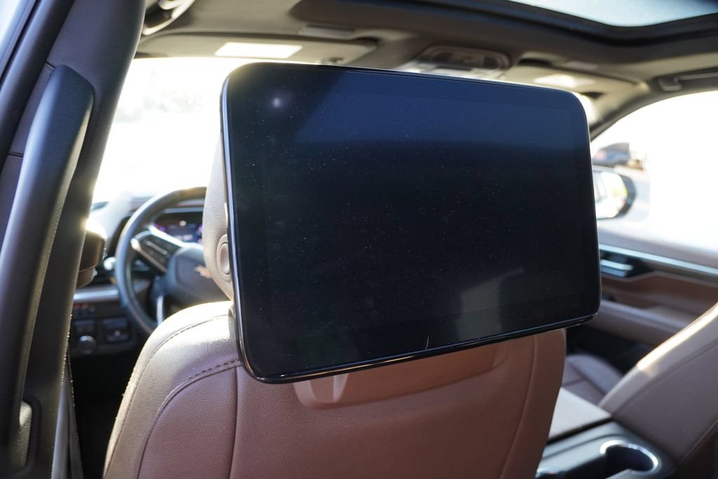 2025 Chevrolet Tahoe High Country - Photo 4