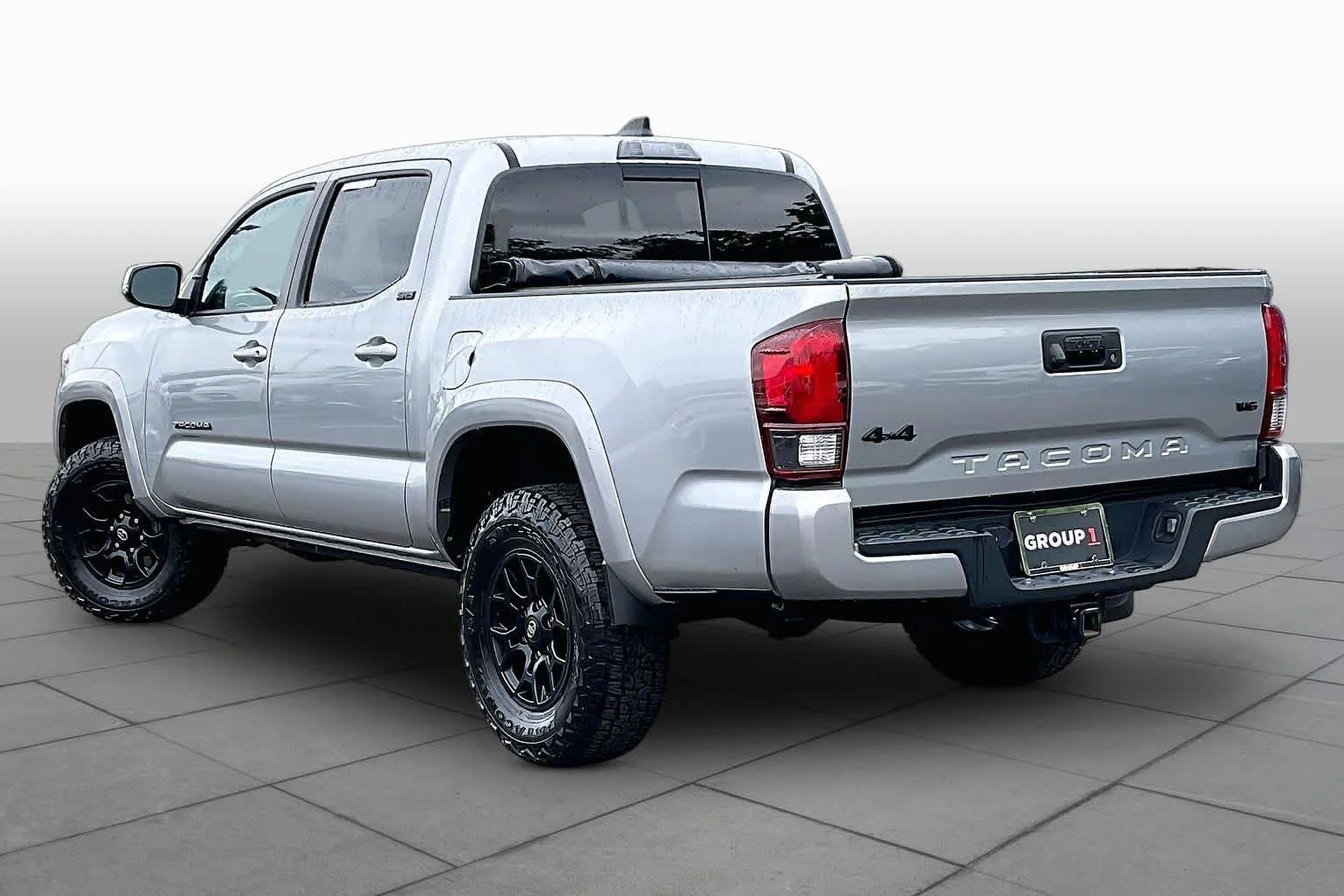 Used 2021 Silver Sky Metallic Toyota SR5 image 12