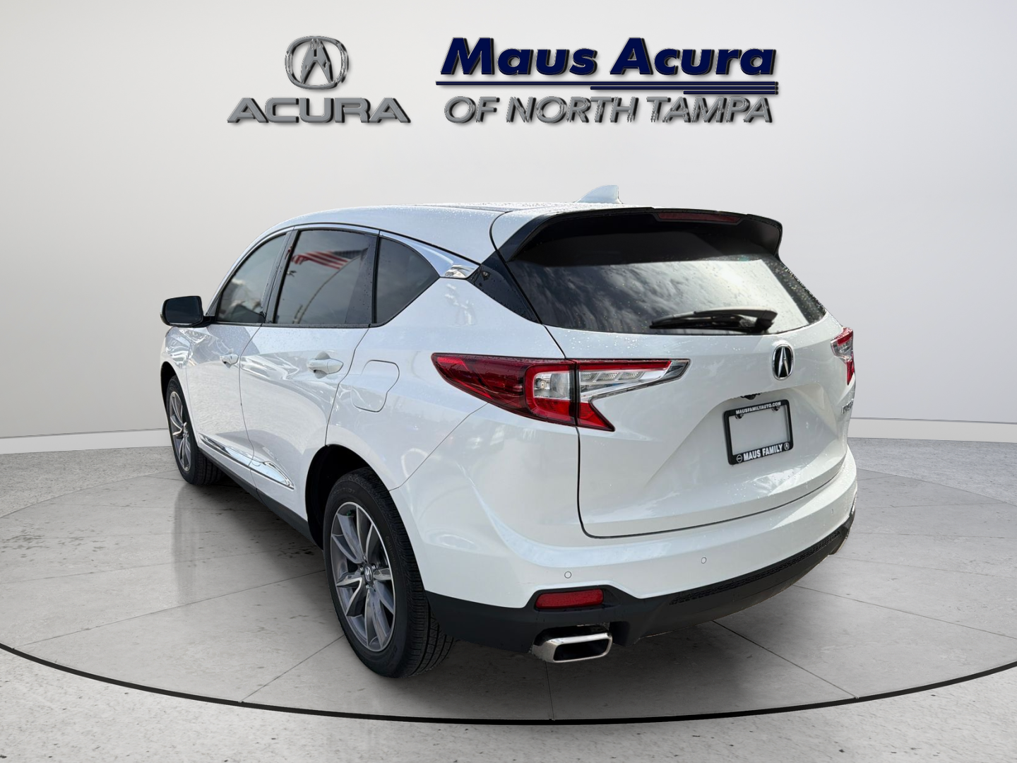 Used 2023 Platinum White Pearl Acura Technology Package image 6