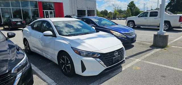 Used 2024 White Nissan SV image 2