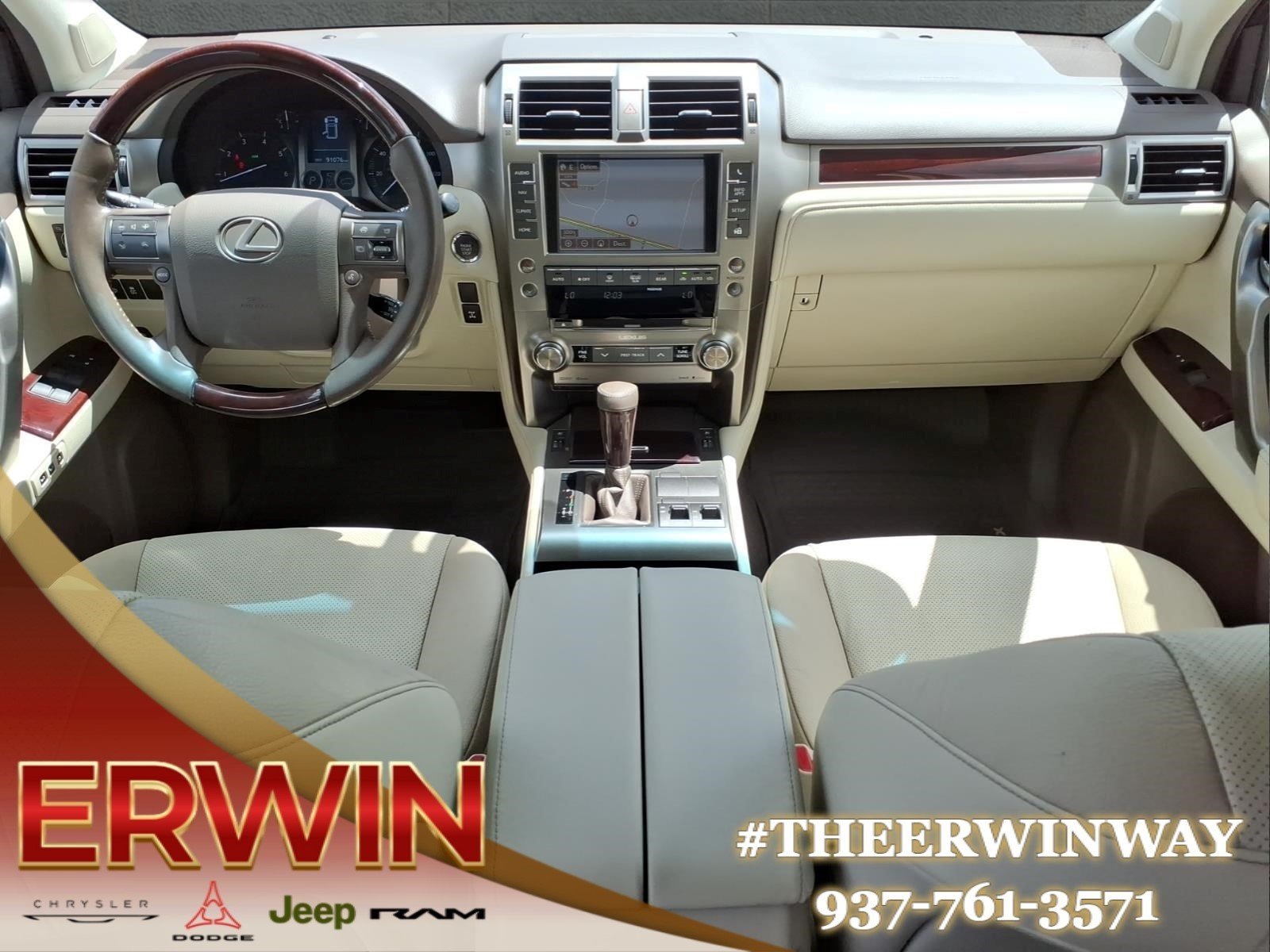 Used 2018 Starfire Pearl Lexus Base image 24