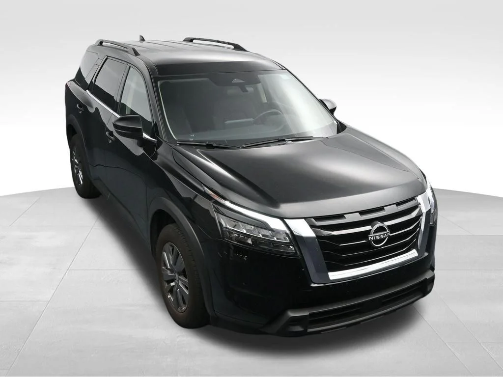 2025 Nissan Pathfinder SV - Photo 24