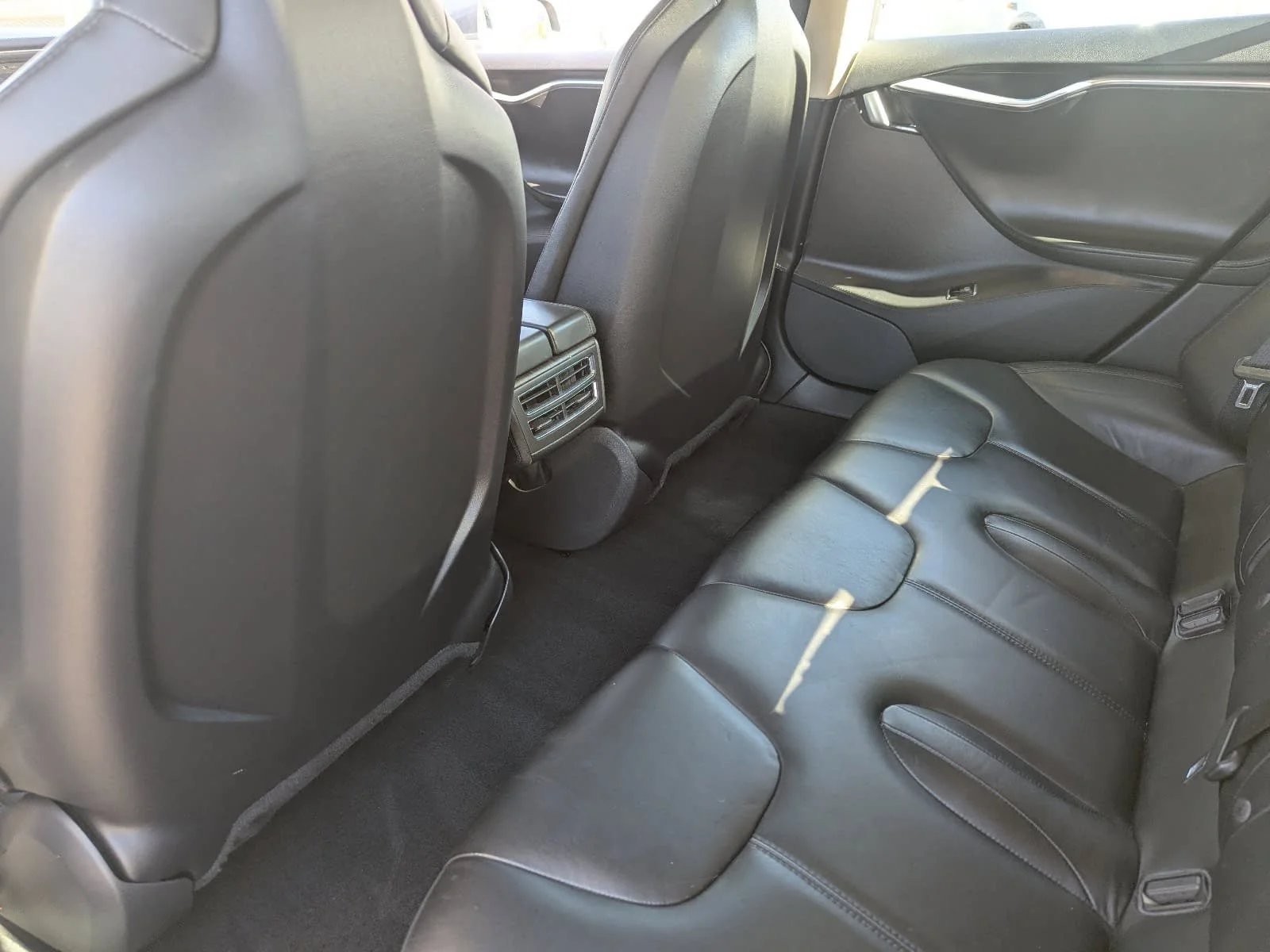 2013 Tesla Model S S - Photo 27