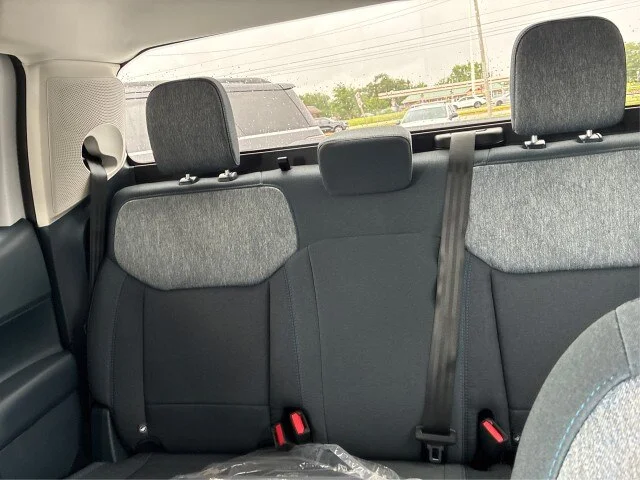New 2026 Oxford White Ford XLT image 36