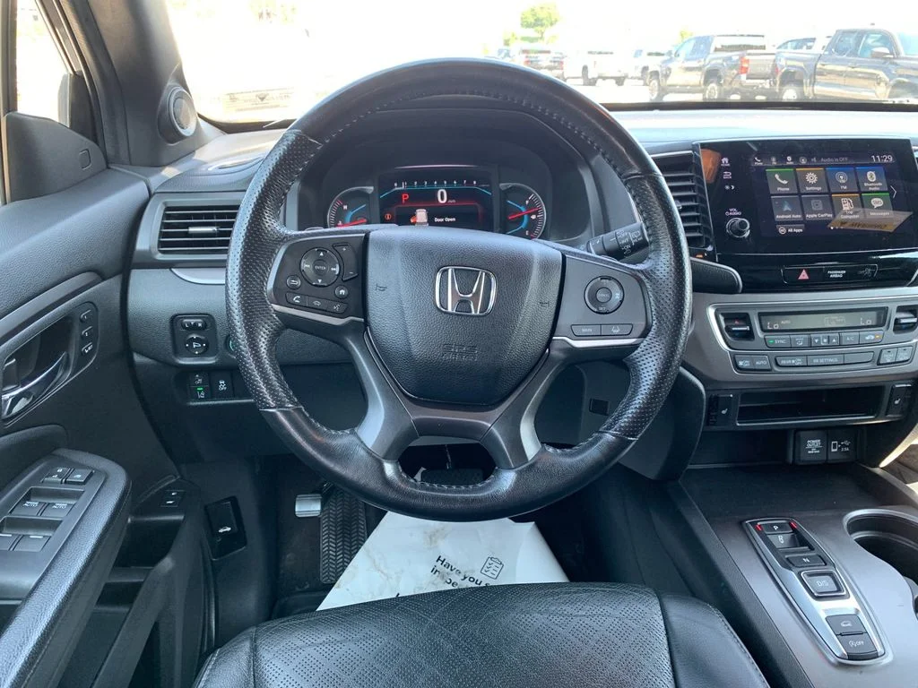 Used 2020  Honda EX-L image 17