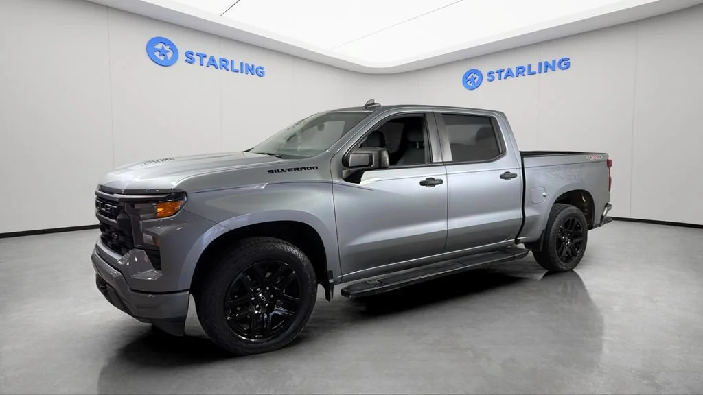 Used 2023 STERLING GRAY METALLIC Chevrolet Custom image 2