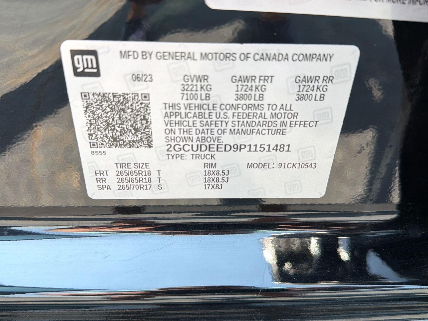 Used 2023 Black Chevrolet RST image 44