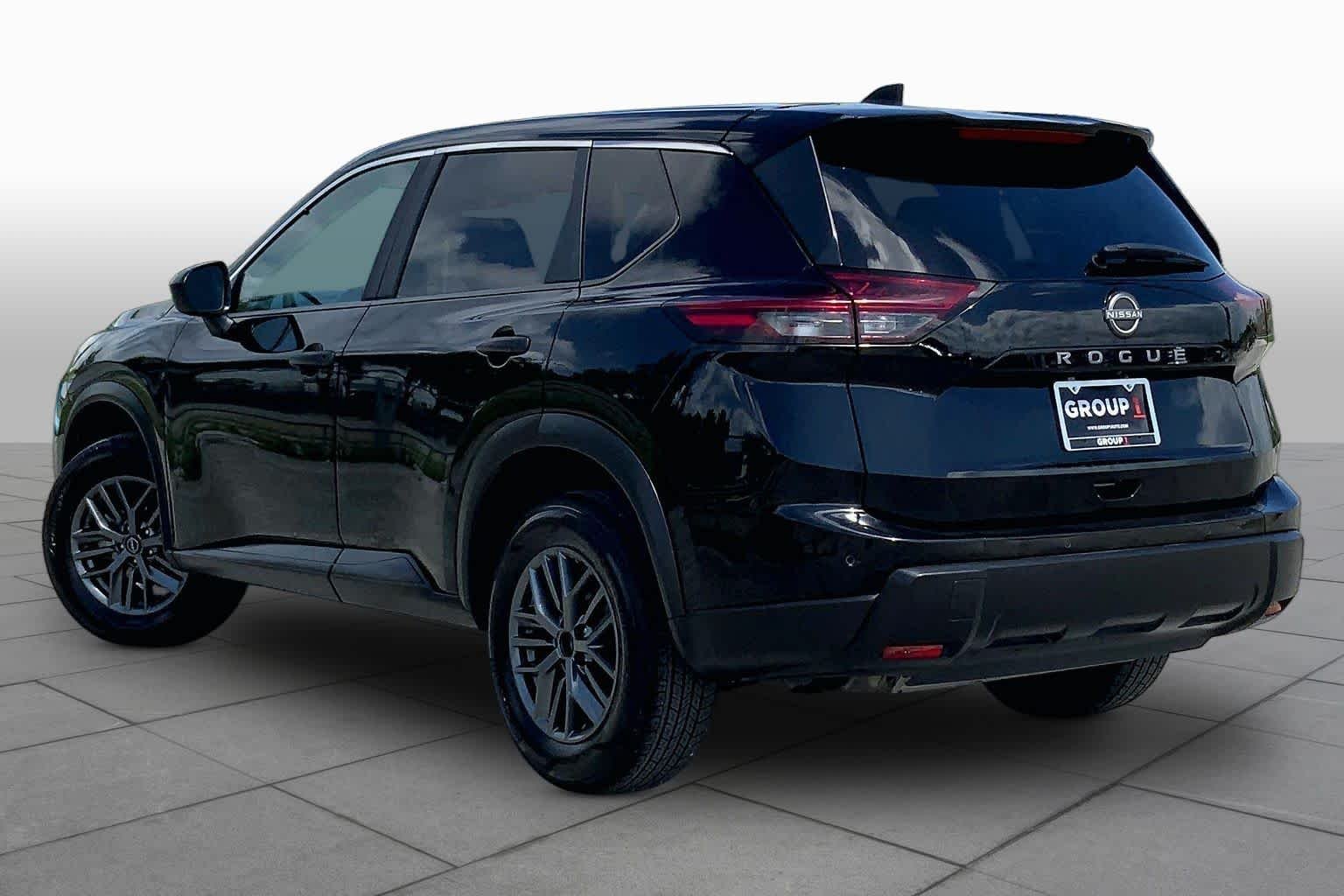 Used 2024 Super Black Nissan S image 12