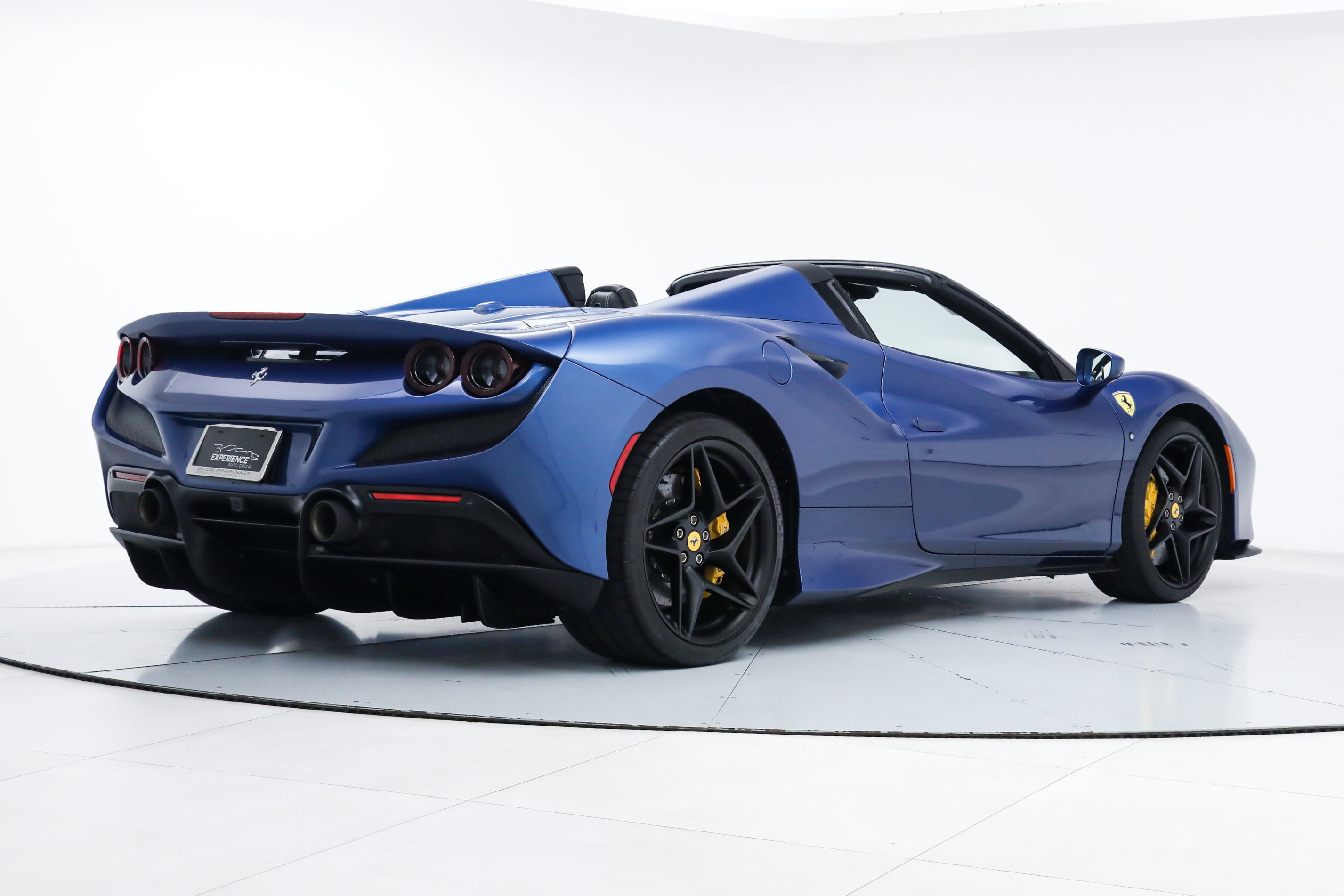 Used 2023 Blue Ferrari  image 3