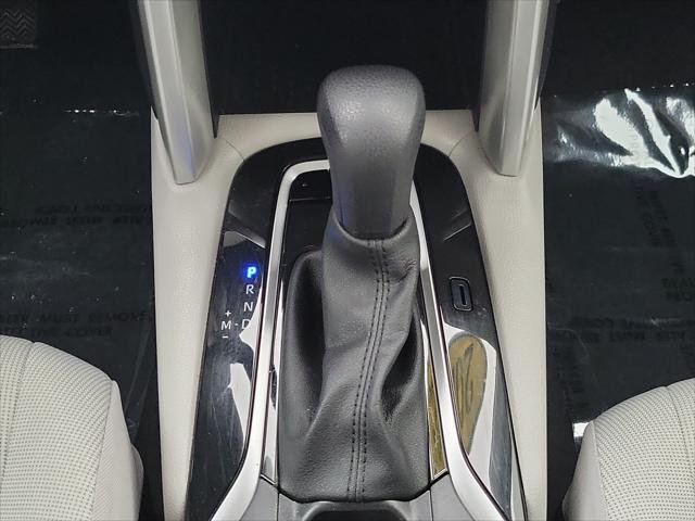 Certified Used 2025 SONIC SILVER Toyota  image 14