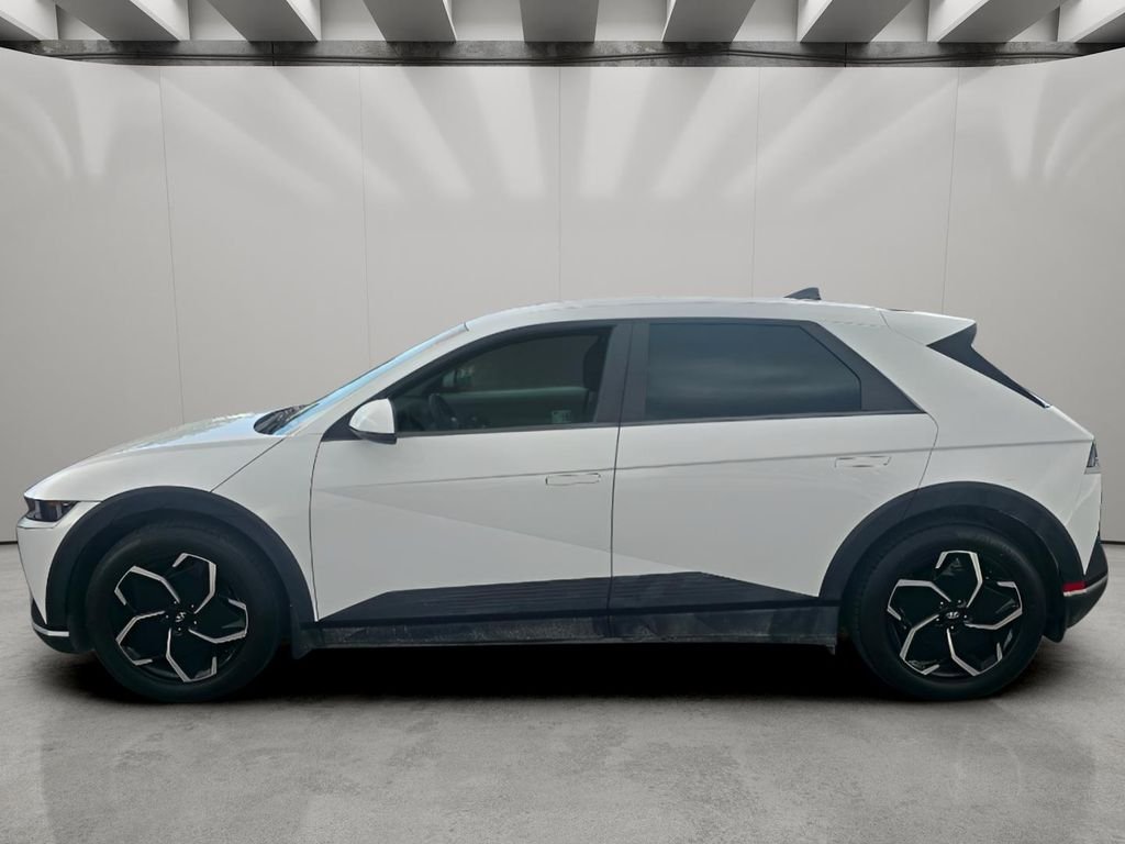 Used 2024 Atlas White Hyundai SEL image 4