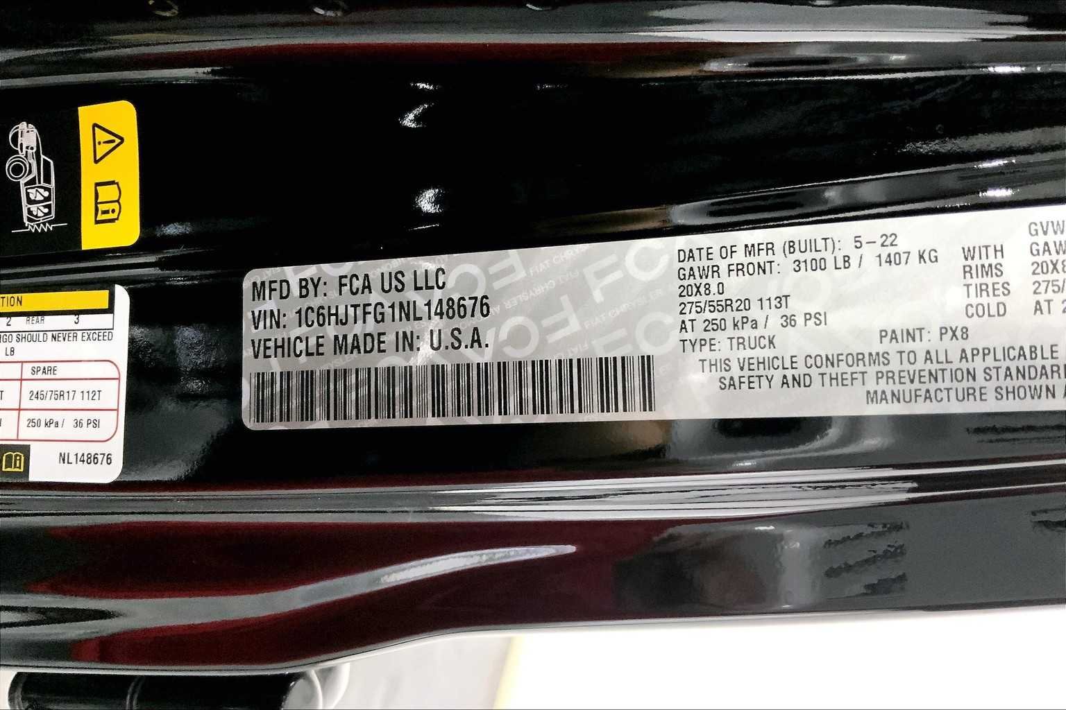 Used 2022 Black Clearcoat Jeep High Altitude image 30