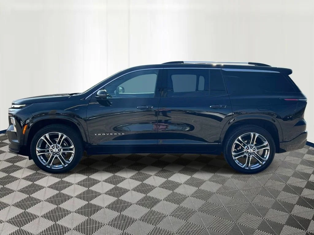 Used 2026 Mosaic Black Metallic Chevrolet High Country image 2