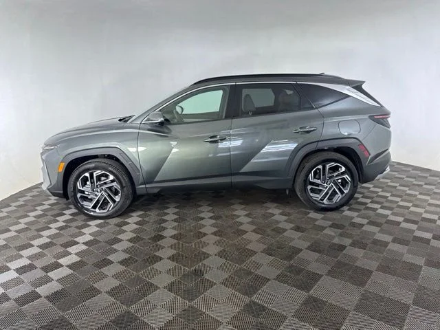 Used 2025 Gray Hyundai Limited image 10