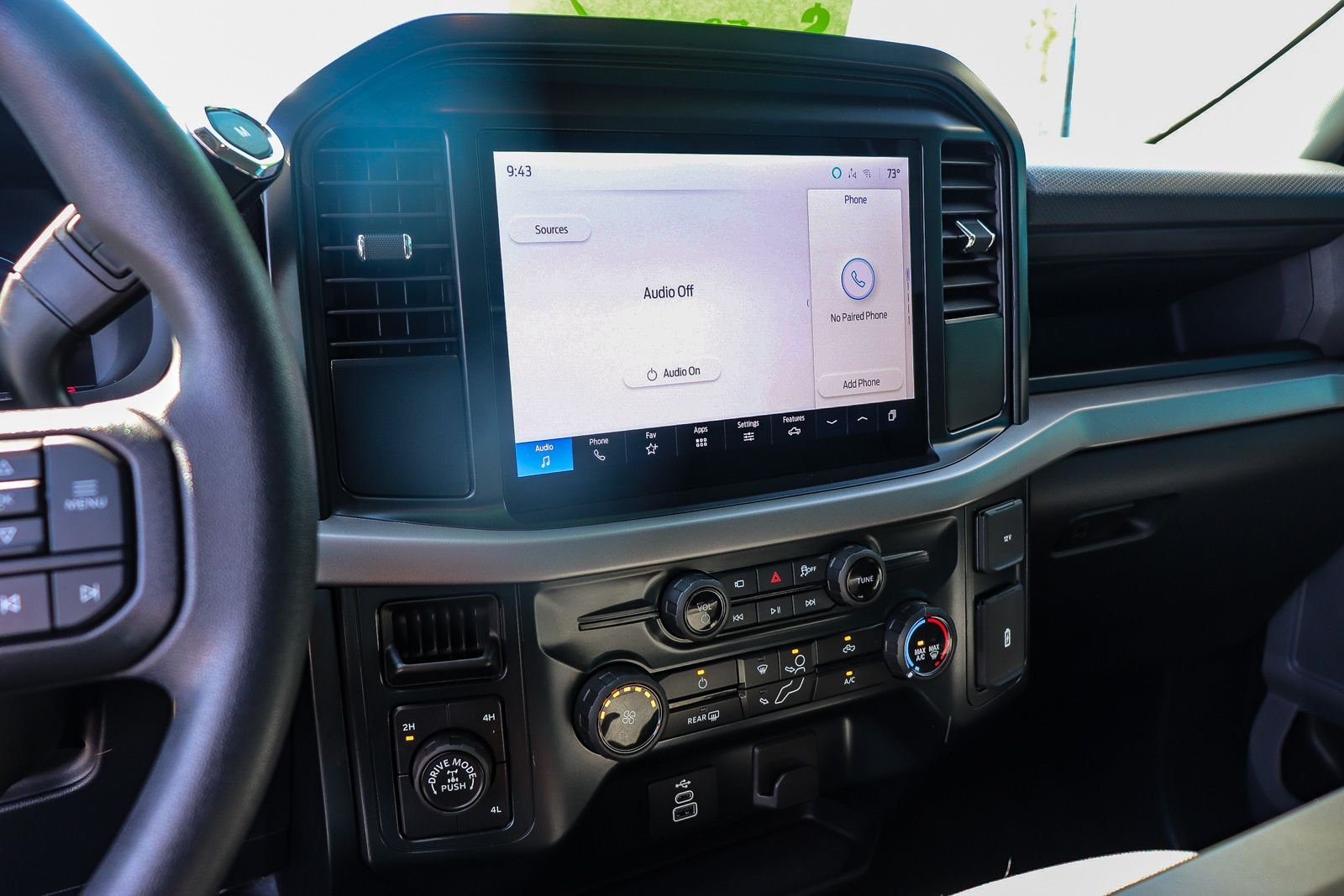 Certified Used 2025 Oxford White Ford XL image 13