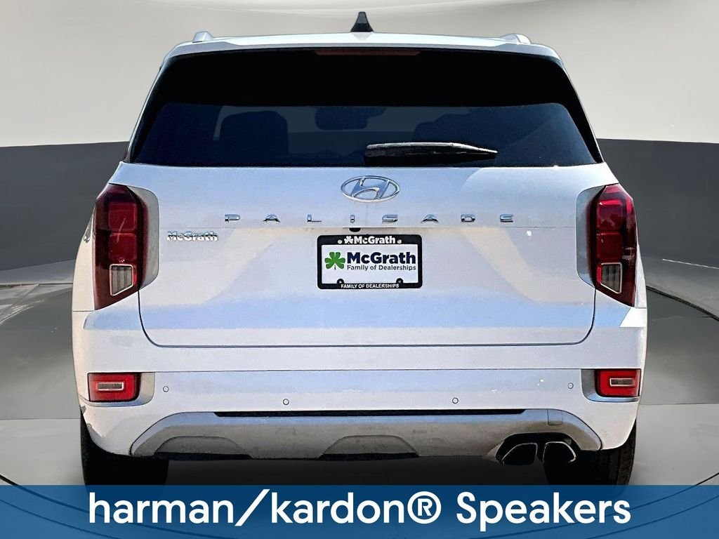 Used 2022 White Hyundai Limited image 7