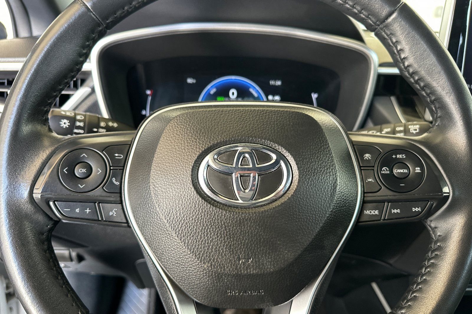 Used 2025 Beige Toyota Hybrid XSE image 25