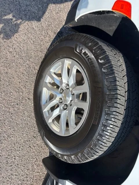 Certified Used 2022 SUMMIT WHITE Chevrolet LT image 11