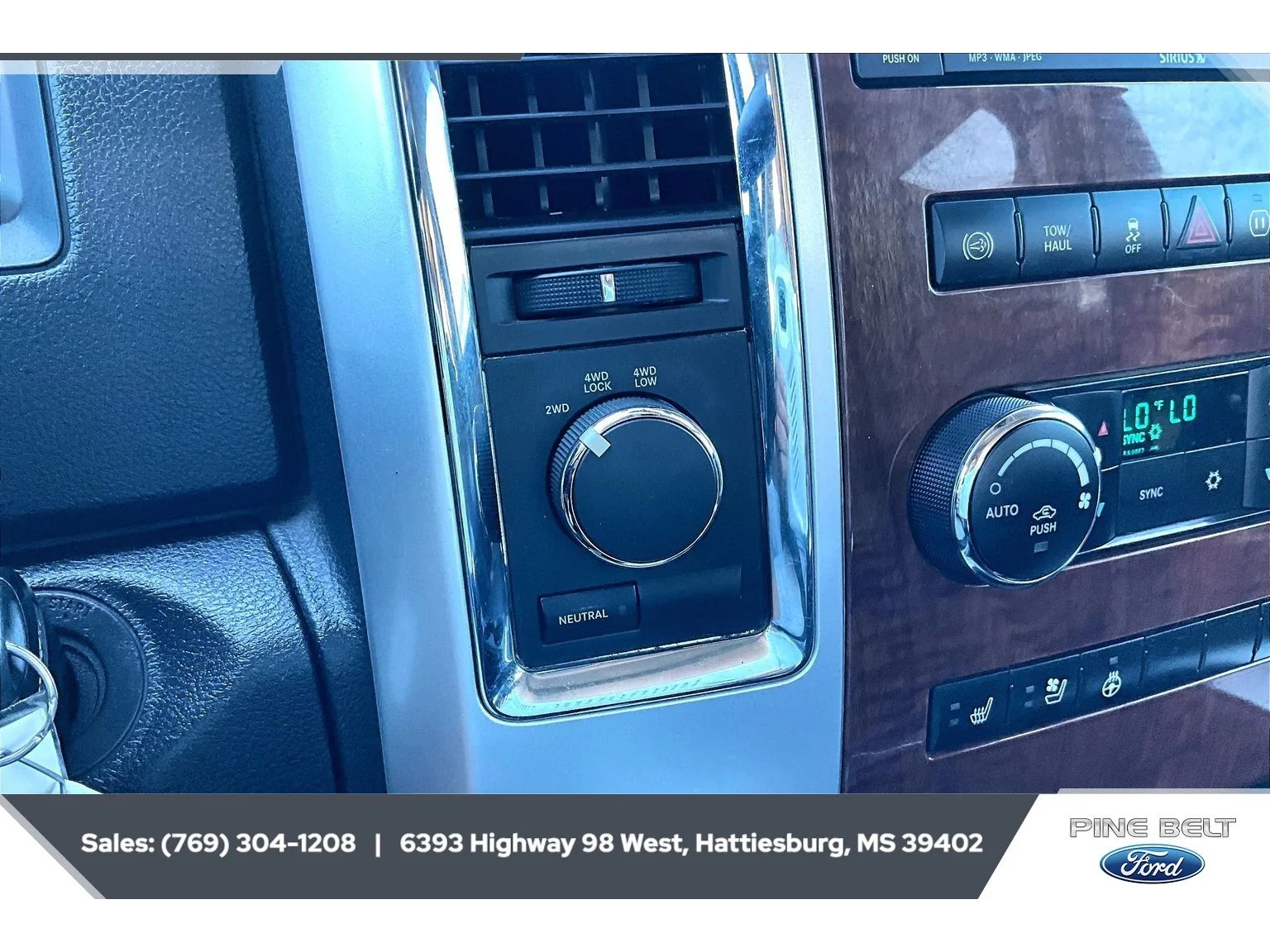 Used 2012  Ram Laramie image 23