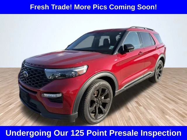 2023 Ford Explorer ST-LINE RWD's photo