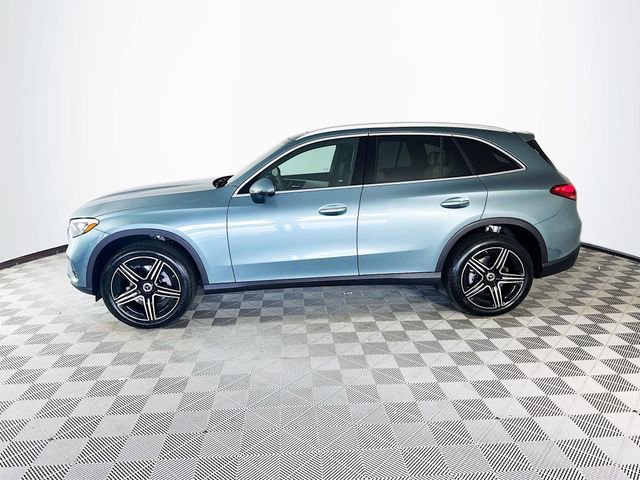 New 2026 Verde Silver Metallic Mercedes-Benz GLC 300 image 35