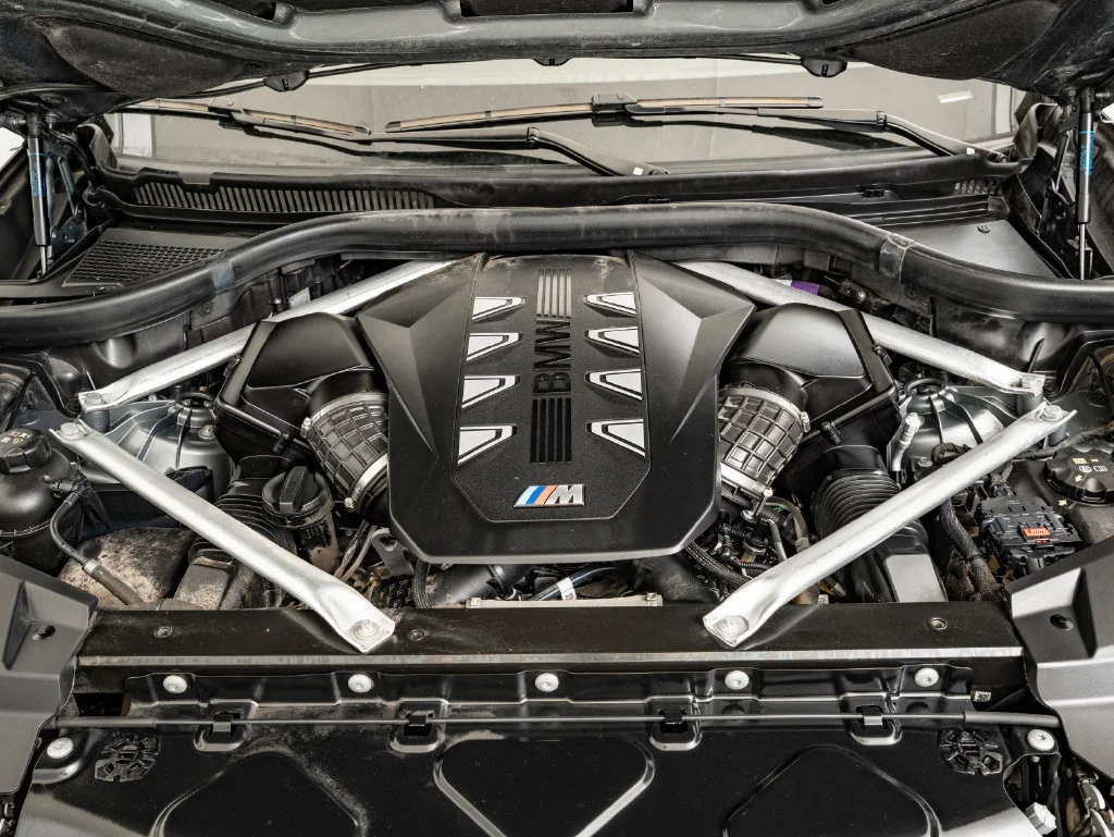 Used 2024 Skyscraper Gray Metallic BMW M60i image 47