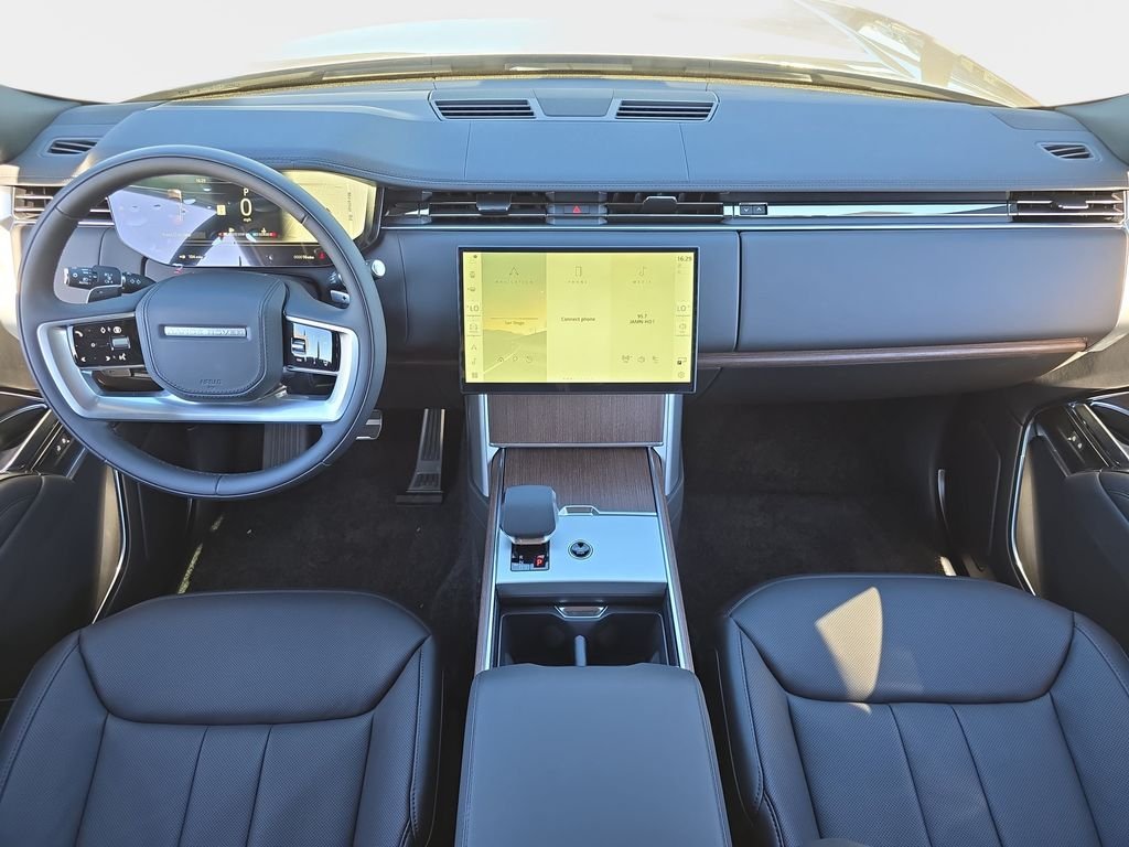 New 2026 Batumi Gold Land Rover SE LWB image 9