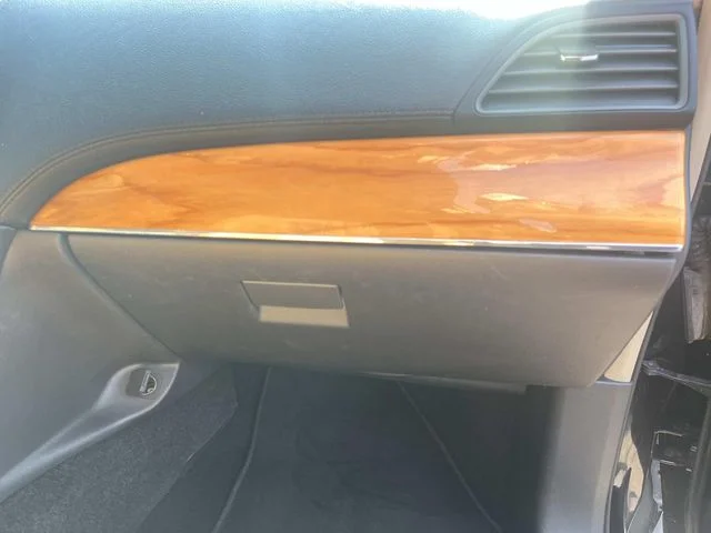 Used 2015 Brown Lincoln Base image 28