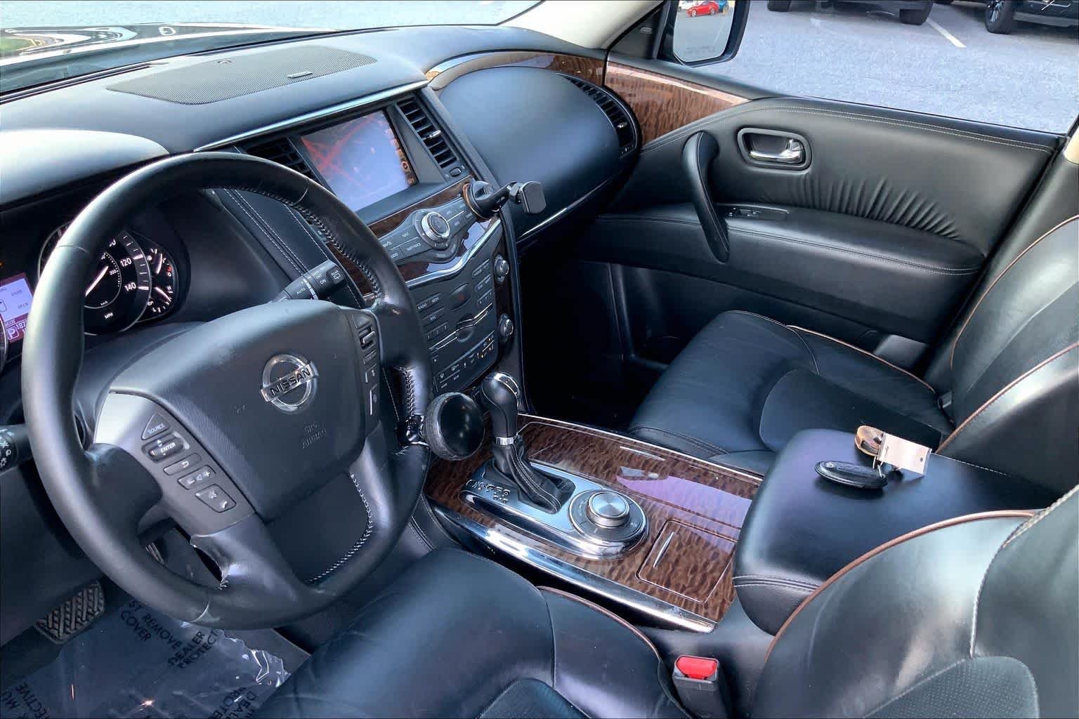 Used 2019 Super Black Nissan SL image 15