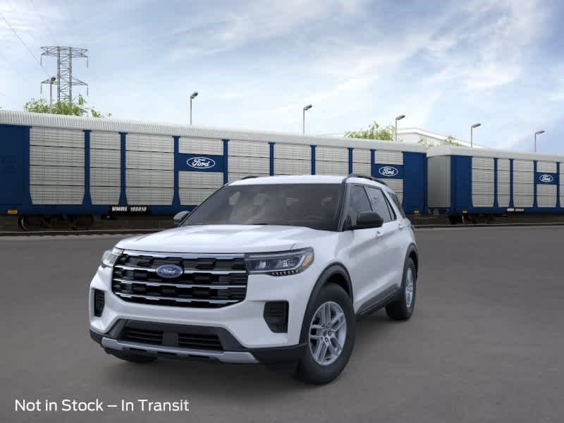 New 2026 Space White Metallic Ford Active image 2
