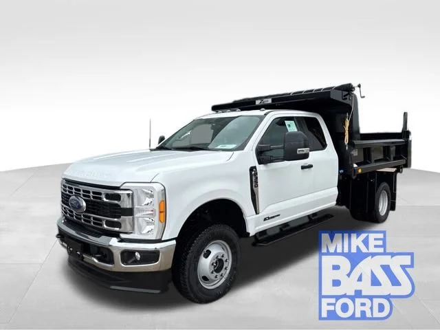 2023 Ford F-350 XL 4x4 SuperCab 168-In DRW's photo