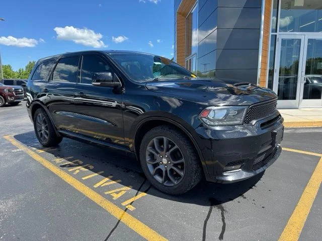 Used 2018 Dodge Durango R/T with VIN 1C4SDJCT5JC383913 for sale in Plymouth, WI