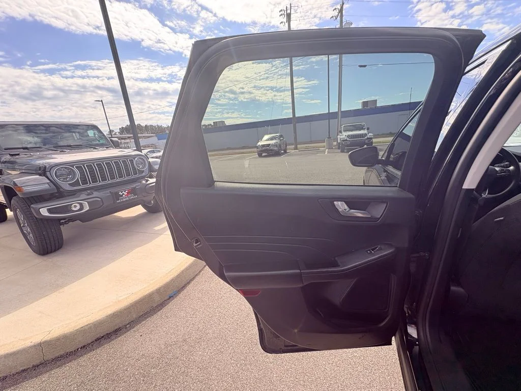 2021 Ford Escape SE - Photo 31