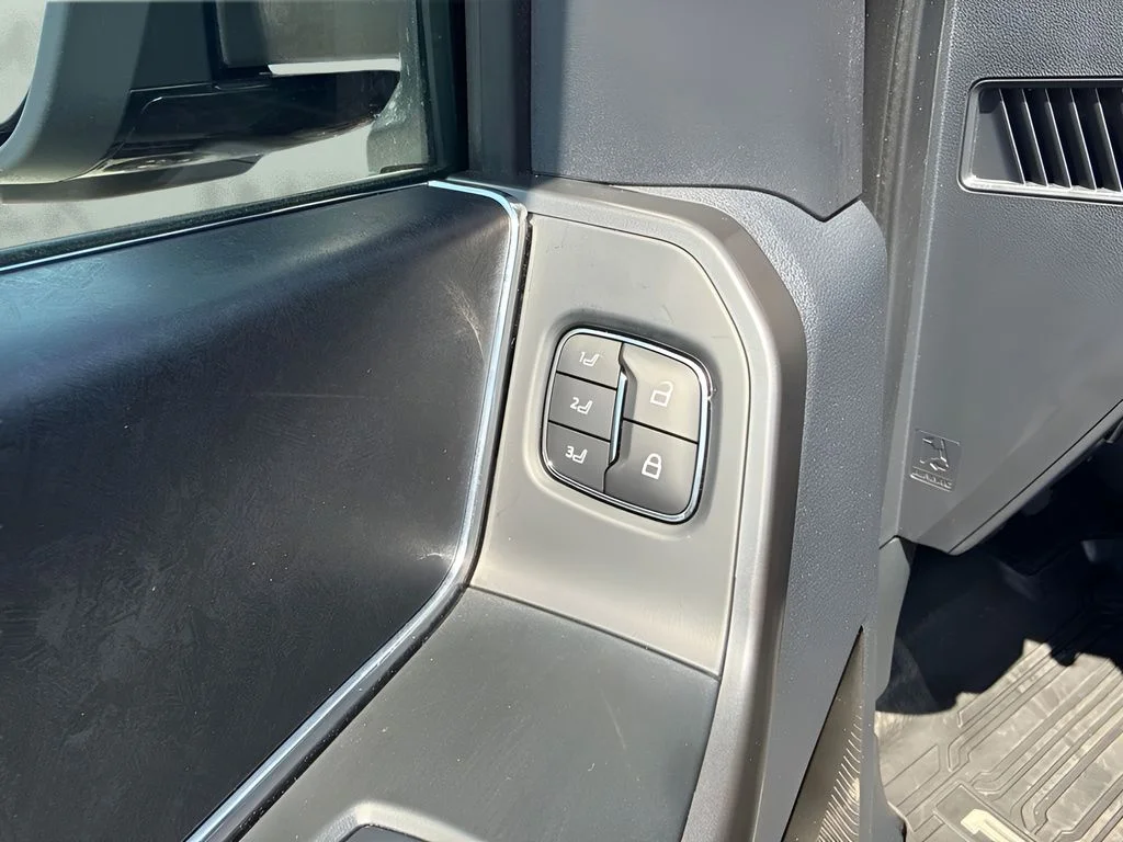 Used 2025 Black Ford Tremor image 11