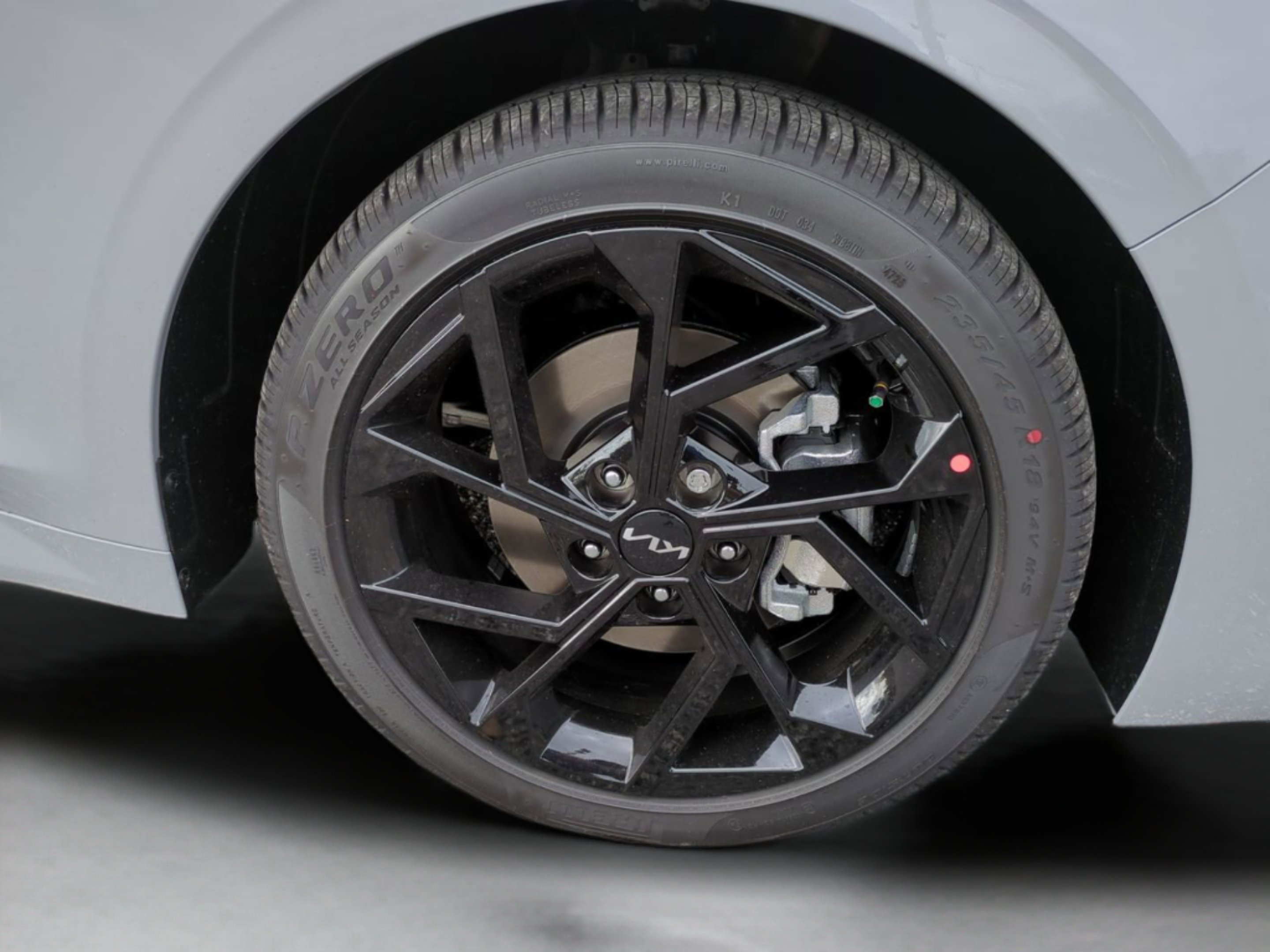 New 2026 Wolf Gray Kia GT-Line image 24