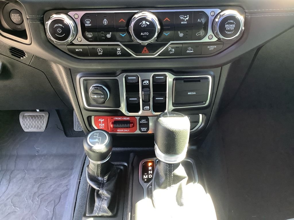 Used 2024 Black Jeep Rubicon image 29