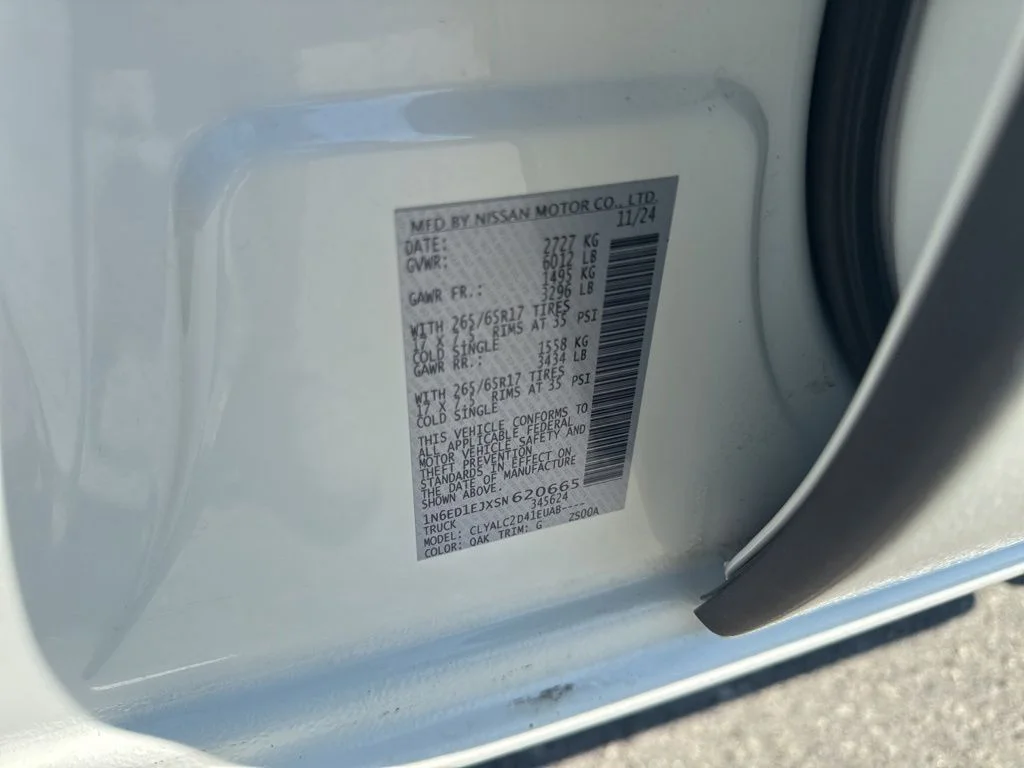 Used 2025 White Nissan SV image 30