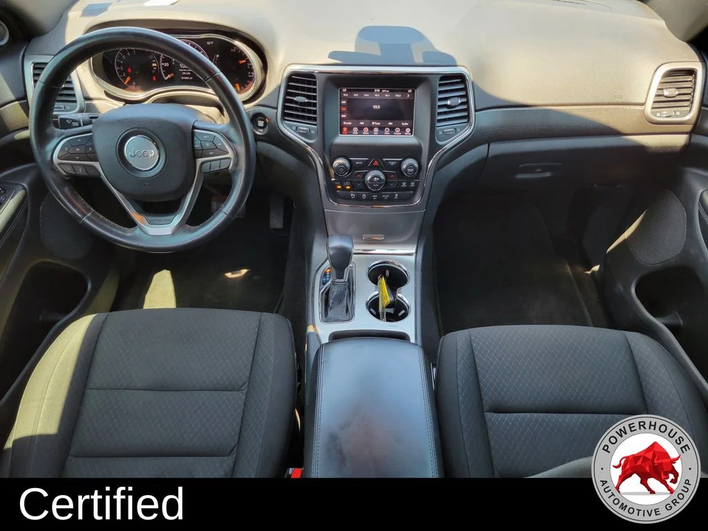 Used 2018 Gray Jeep Laredo E image 17
