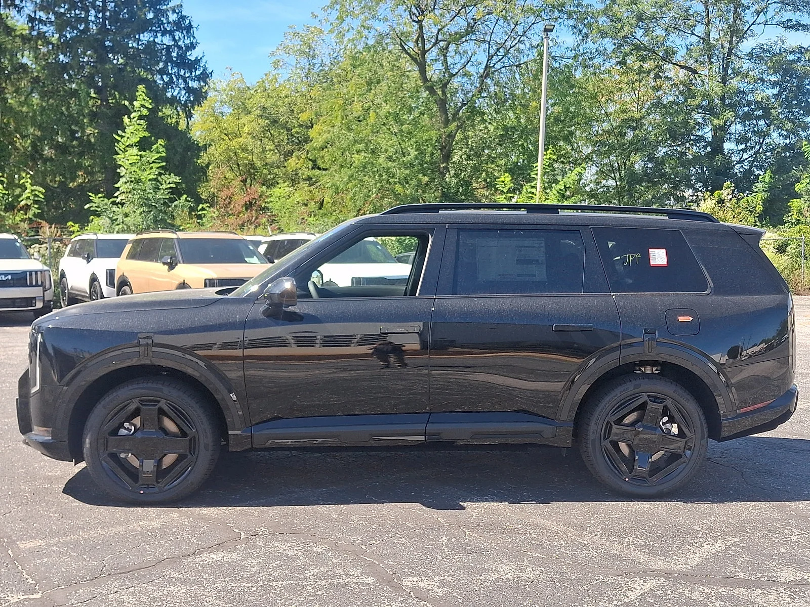 New 2027 Black Kia X-Line SX-Prestige image 6
