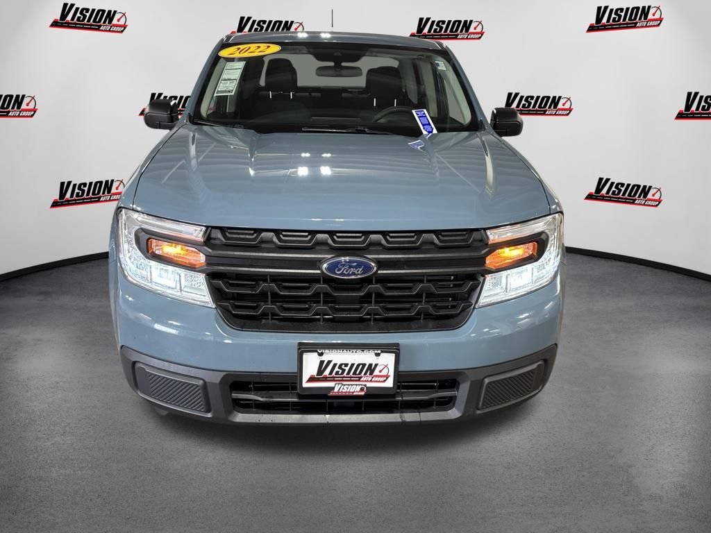 Used 2022  Ford XL image 2