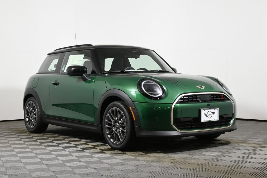 New 2026 Green MINI Iconic image 9