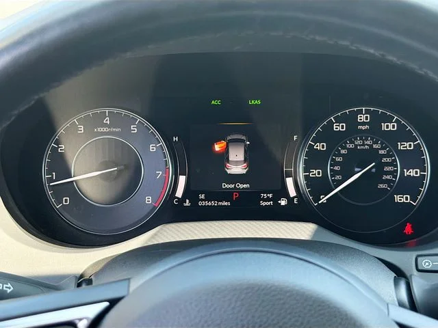 Used 2021 White Acura Advance Package image 13
