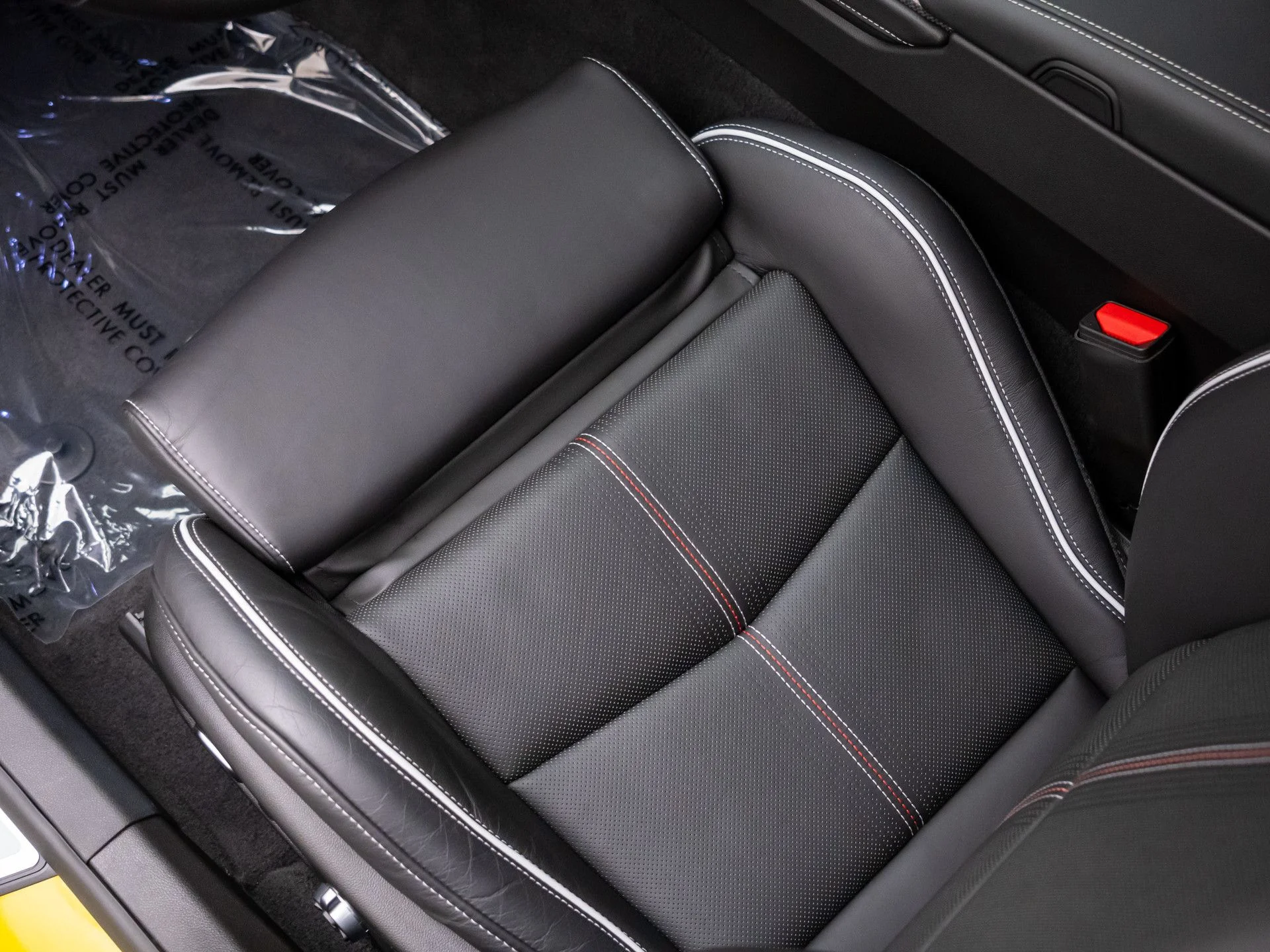 Used 2025 Yellow Cadillac V-Series image 18