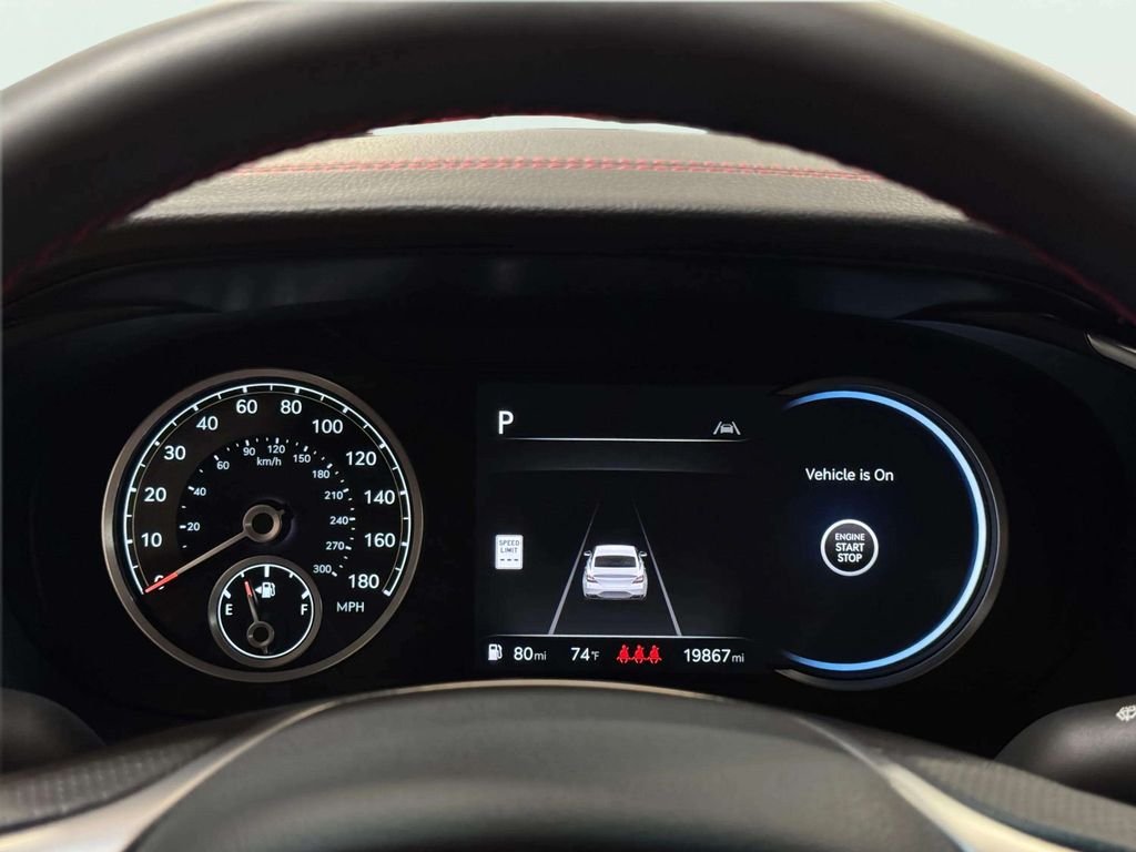 2024 GENESIS G70 Standard - Photo 12